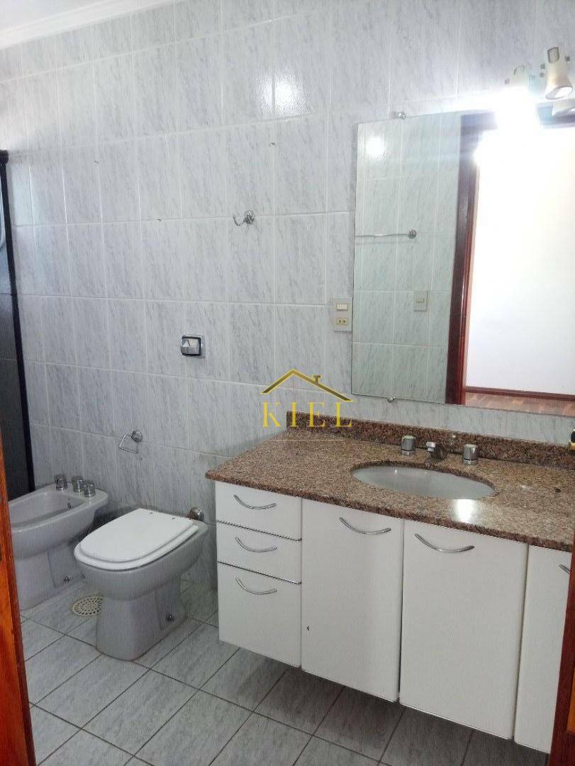 Apartamento à venda com 3 quartos, 150m² - Foto 33