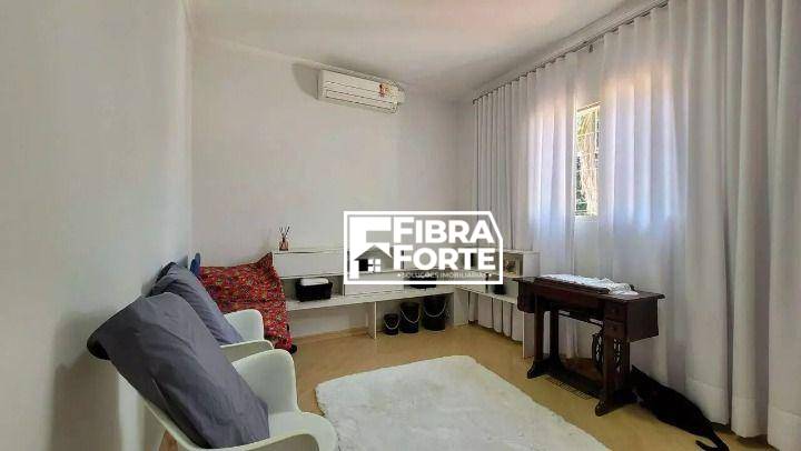 Casa, 3 quartos, 278 m² - Foto 21