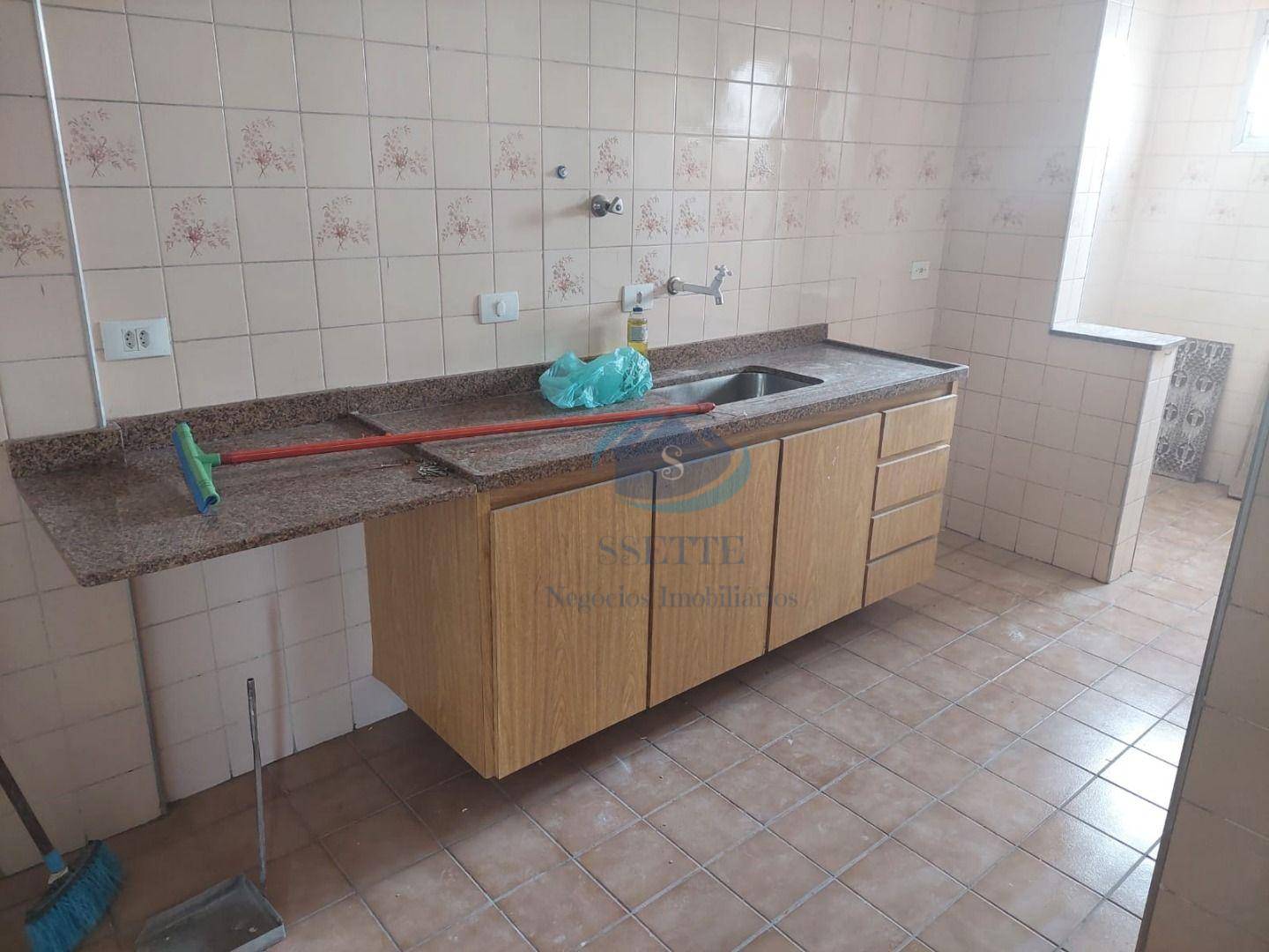 Apartamento para alugar com 2 quartos, 55m² - Foto 14