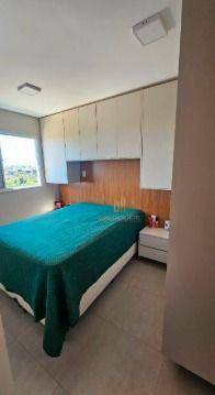 Apartamento à venda com 2 quartos, 57m² - Foto 15