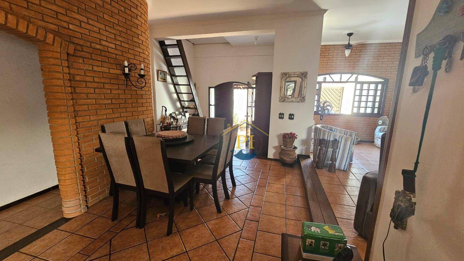 Casa à venda com 3 quartos, 165m² - Foto 12