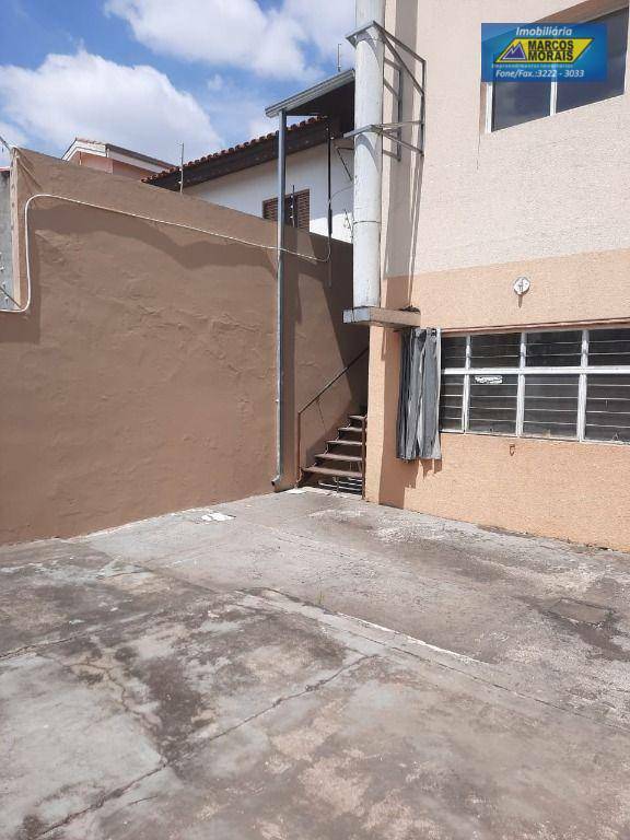 Casa à venda com 4 quartos, 300m² - Foto 53