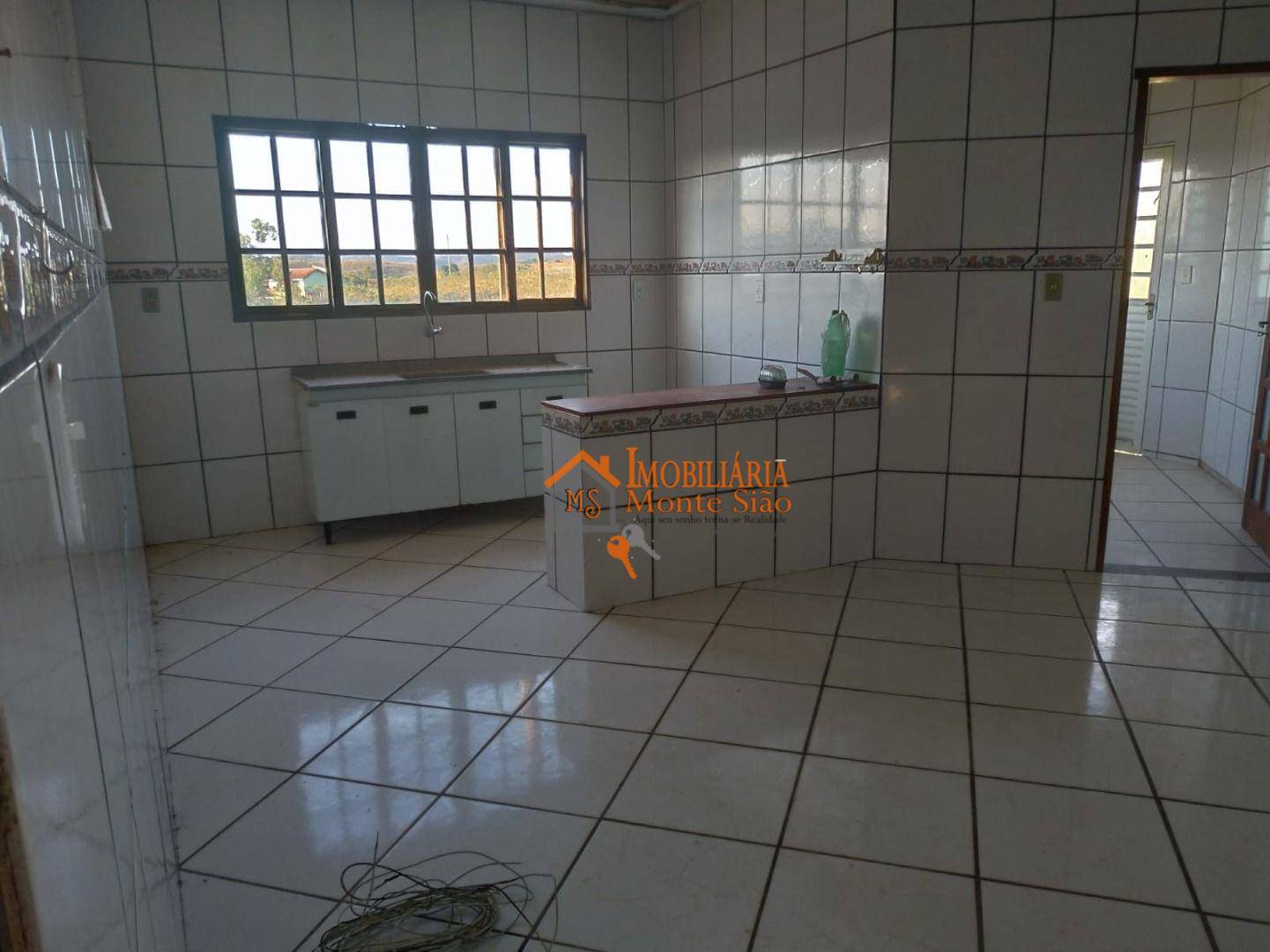 Chácara à venda com 1 quarto, 140M2 - Foto 8