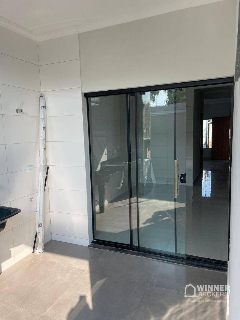 Casa à venda com 3 quartos, 81m² - Foto 17