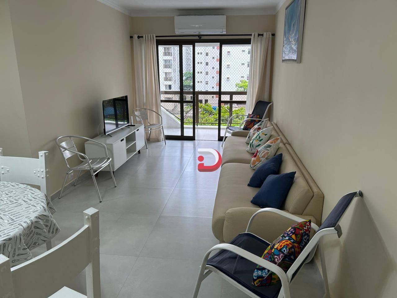 Apartamento à venda com 3 quartos, 100m² - Foto 2