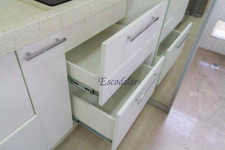 Apartamento à venda com 2 quartos, 70m² - Foto 24