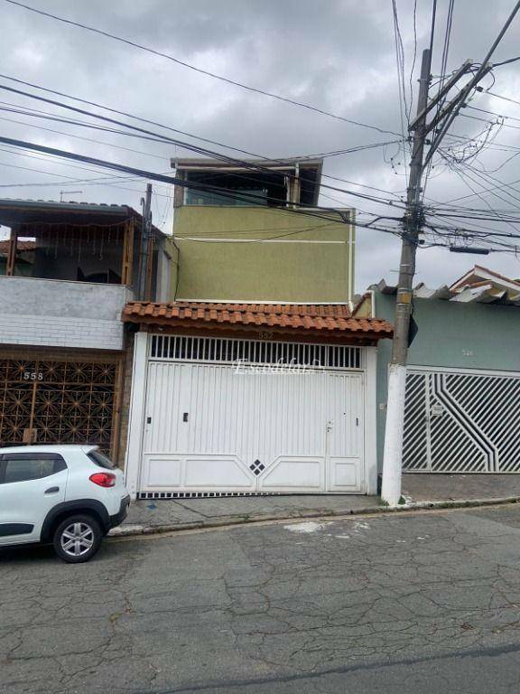 Sobrado à venda com 3 quartos, 197m² - Foto 1