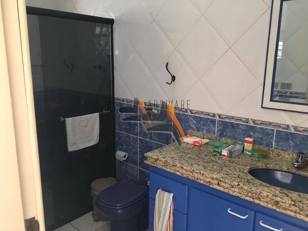 Casa à venda com 4 quartos, 283m² - Foto 15