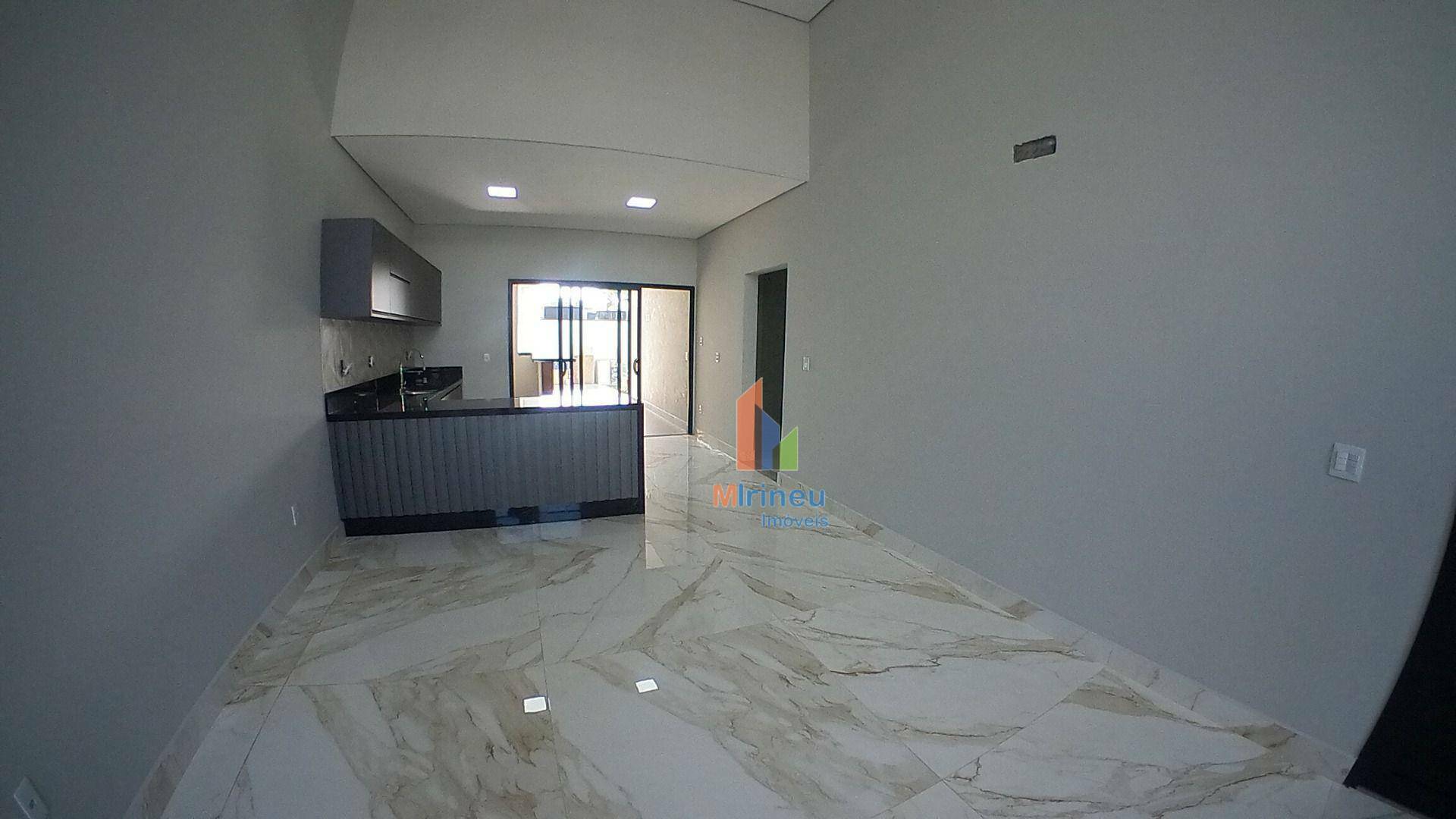 Casa de Condomínio à venda com 3 quartos, 165m² - Foto 4