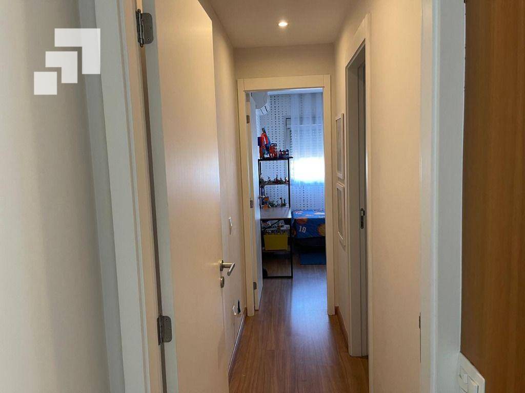 Apartamento para alugar com 2 quartos, 121m² - Foto 37