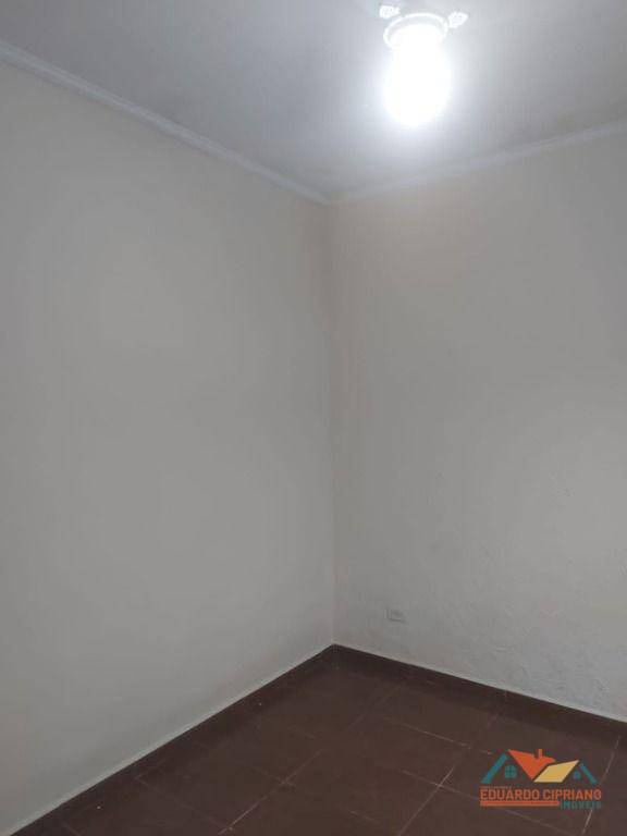 Casa à venda com 3 quartos, 200m² - Foto 20