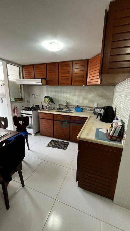 Apartamento à venda com 3 quartos, 120m² - Foto 4