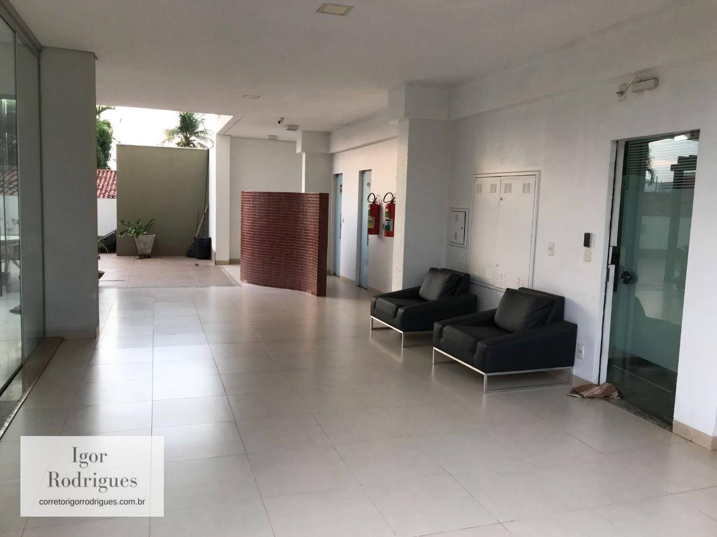 Apartamento à venda com 3 quartos, 151m² - Foto 3