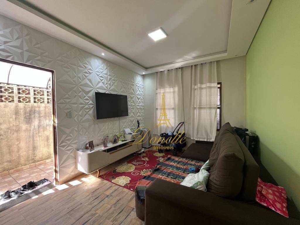 Casa à venda com 2 quartos, 70m² - Foto 19