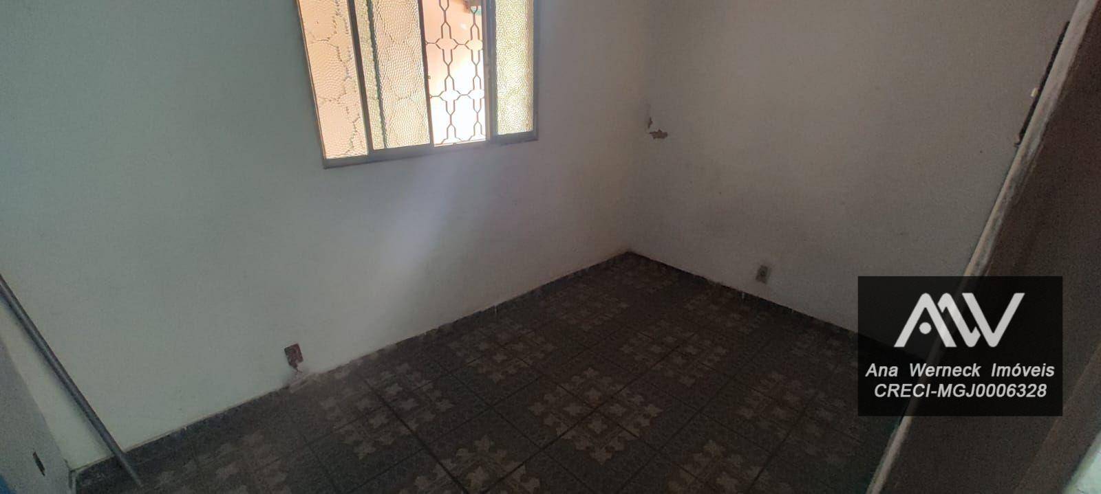 Casa à venda com 4 quartos, 120m² - Foto 15