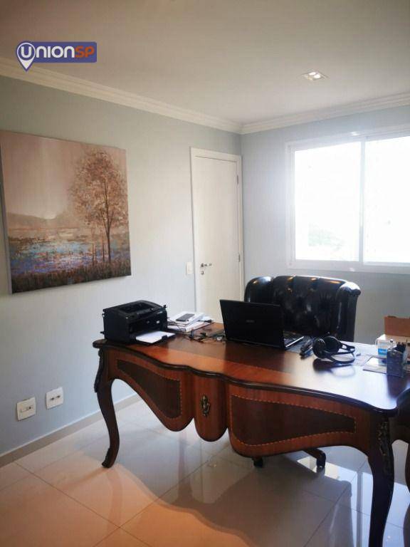 Apartamento à venda com 3 quartos, 223m² - Foto 3