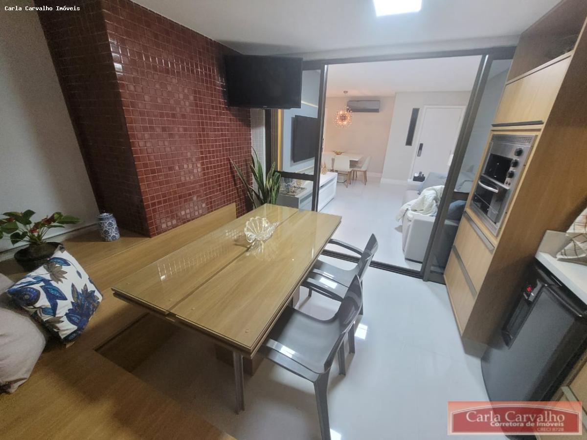 Apartamento à venda com 3 quartos, 107m² - Foto 1