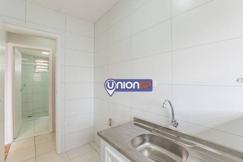 Apartamento à venda com 1 quarto, 32m² - Foto 8