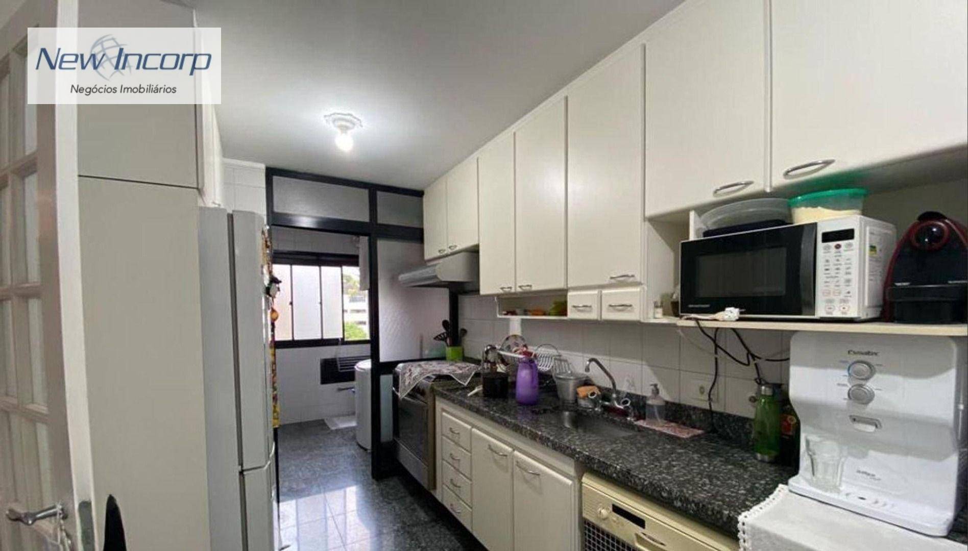 Apartamento à venda com 3 quartos, 121m² - Foto 28