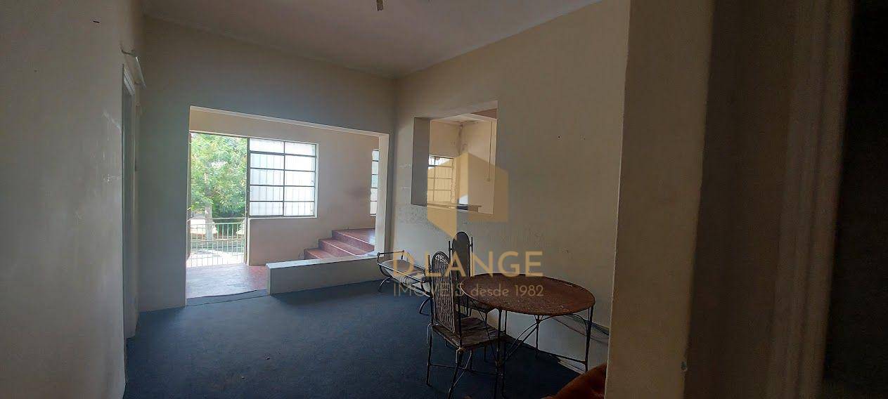 Casa para alugar com 6 quartos, 180m² - Foto 14