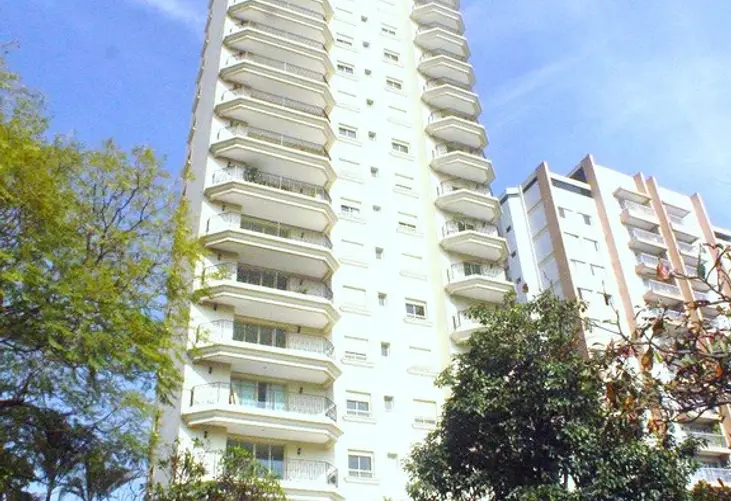 Apartamento à venda com 4 quartos, 193m² - Foto 1