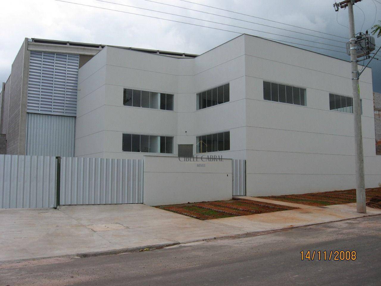 Depósito-Galpão-Armazém para alugar, 2530m² - Foto 1