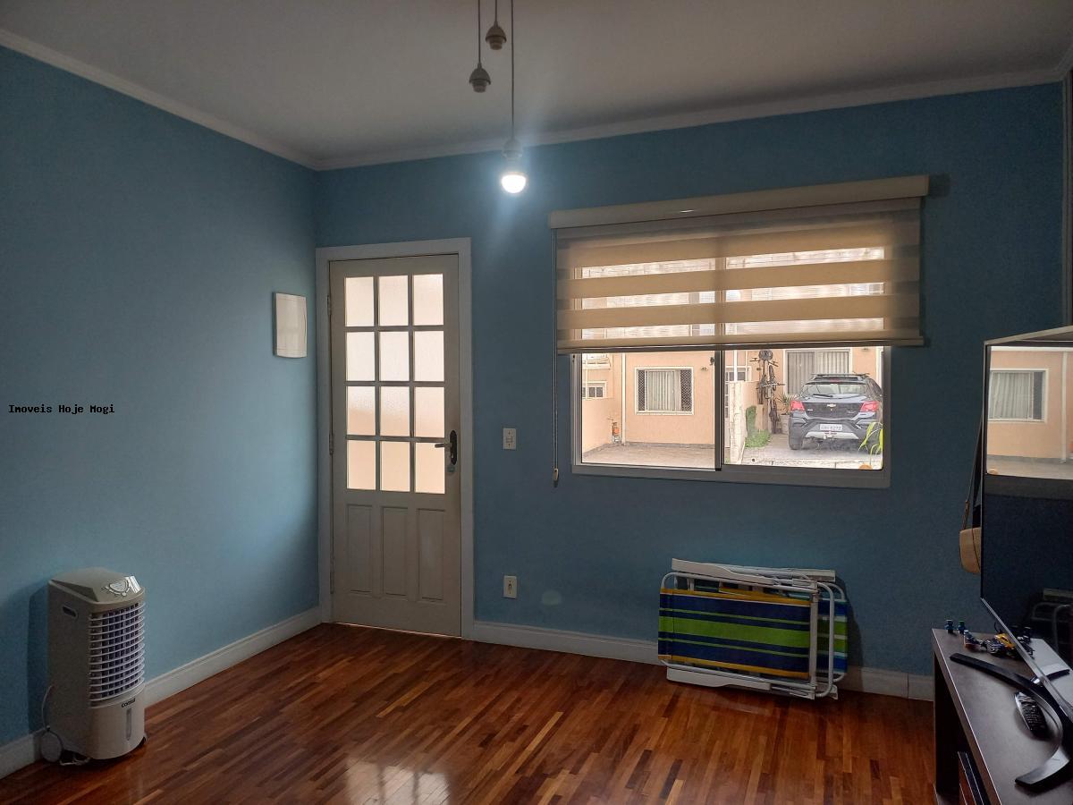 Sobrado à venda com 2 quartos, 65m² - Foto 2