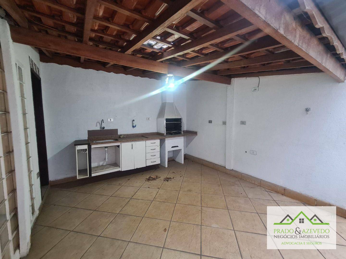 Casa à venda com 3 quartos, 202m² - Foto 13