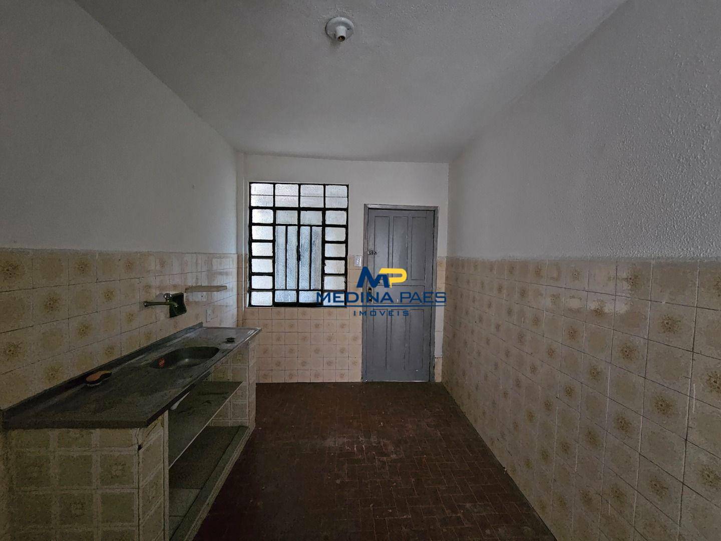 Casa à venda com 1 quarto, 45m² - Foto 14