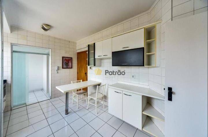 Apartamento à venda com 3 quartos, 107m² - Foto 27