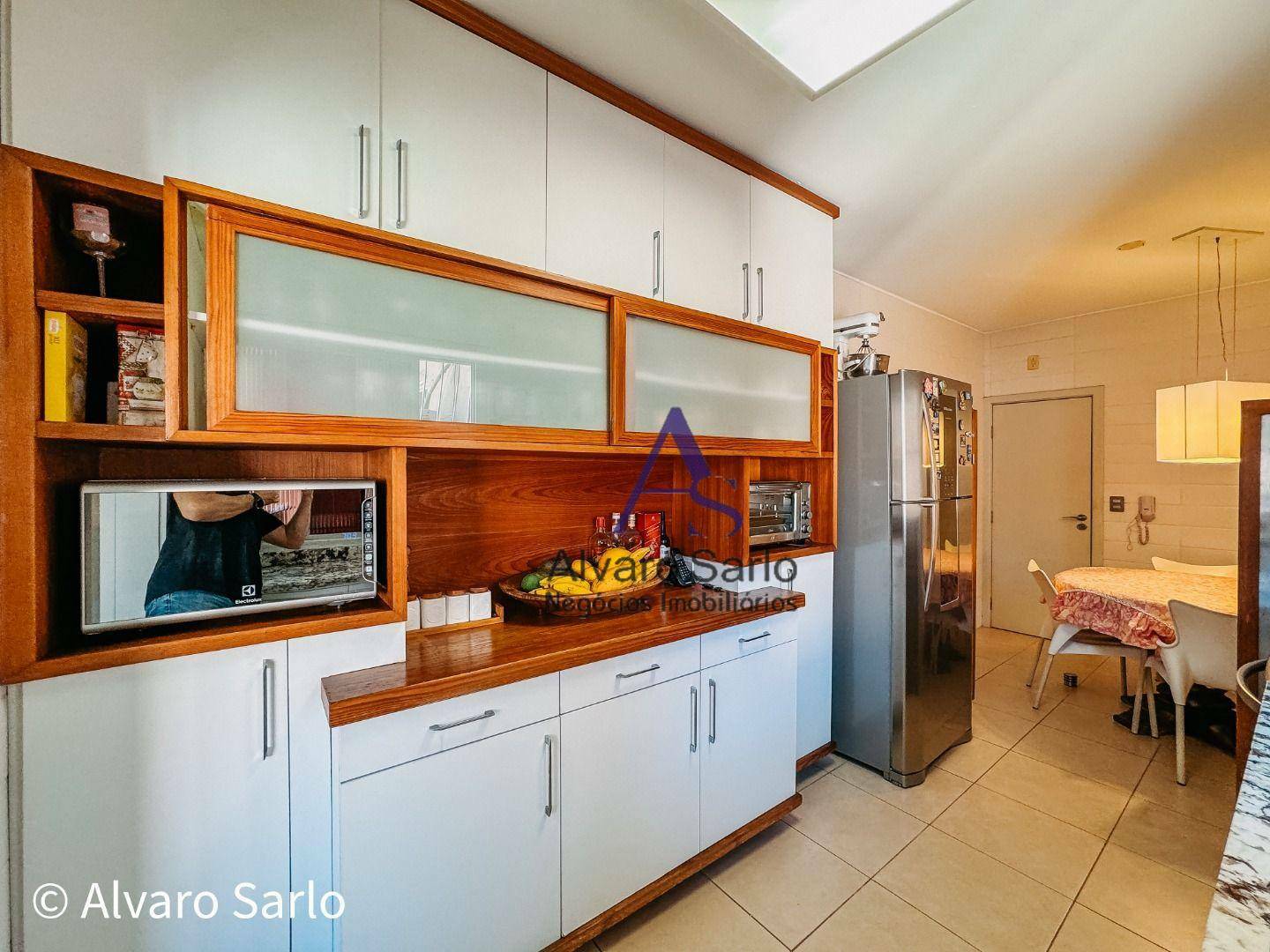 Apartamento à venda com 4 quartos, 192m² - Foto 19