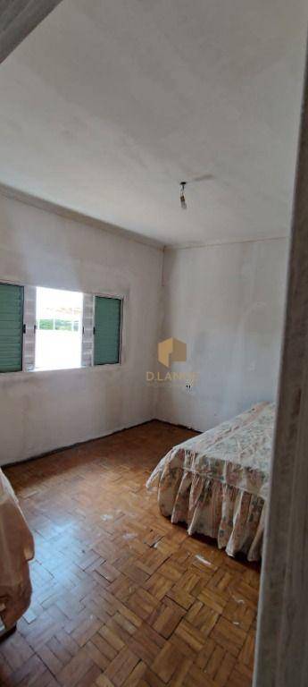 Casa à venda com 3 quartos, 176m² - Foto 16