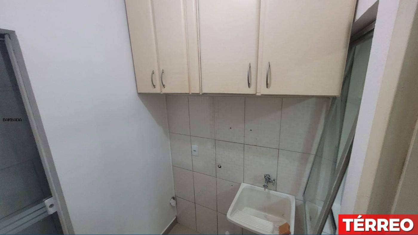 Casa à venda com 6 quartos, 160m² - Foto 13