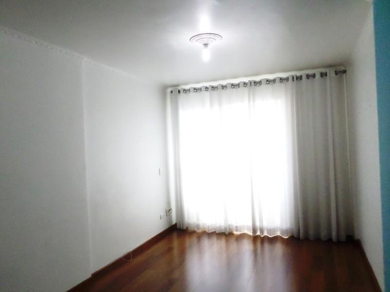 Apartamento à venda com 2 quartos, 60m² - Foto 9