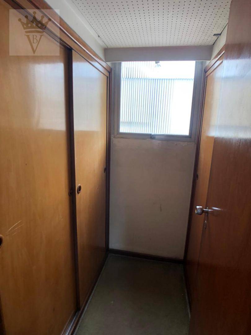 Apartamento à venda com 3 quartos, 139m² - Foto 7