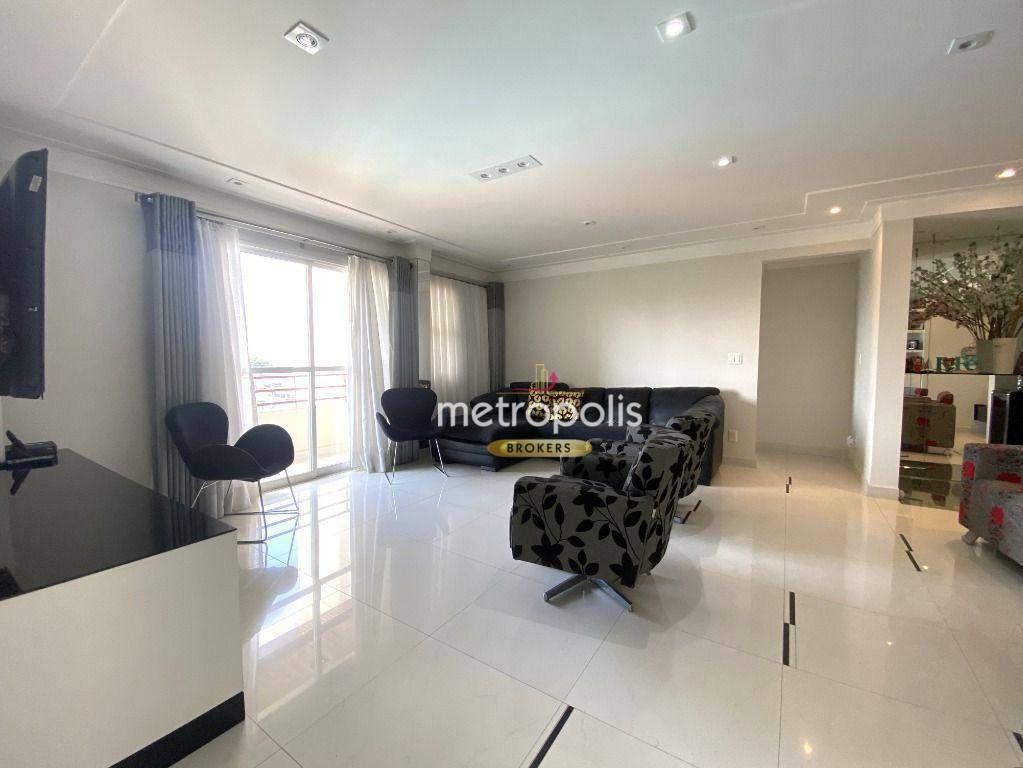 Apartamento à venda com 4 quartos, 240m² - Foto 1