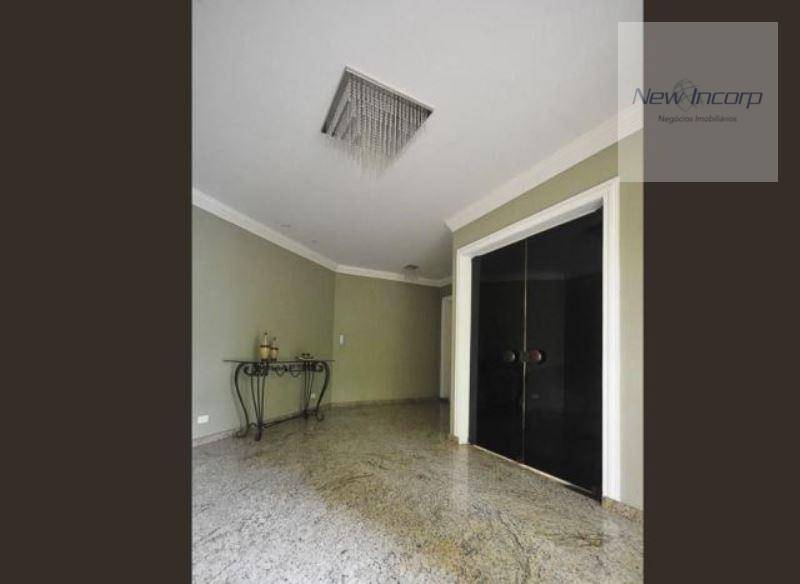 Apartamento à venda com 4 quartos, 221m² - Foto 32