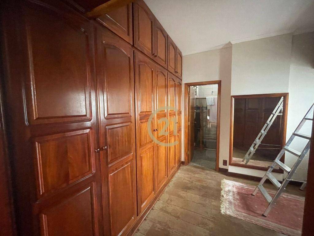 Casa à venda e aluguel com 4 quartos, 315m² - Foto 14