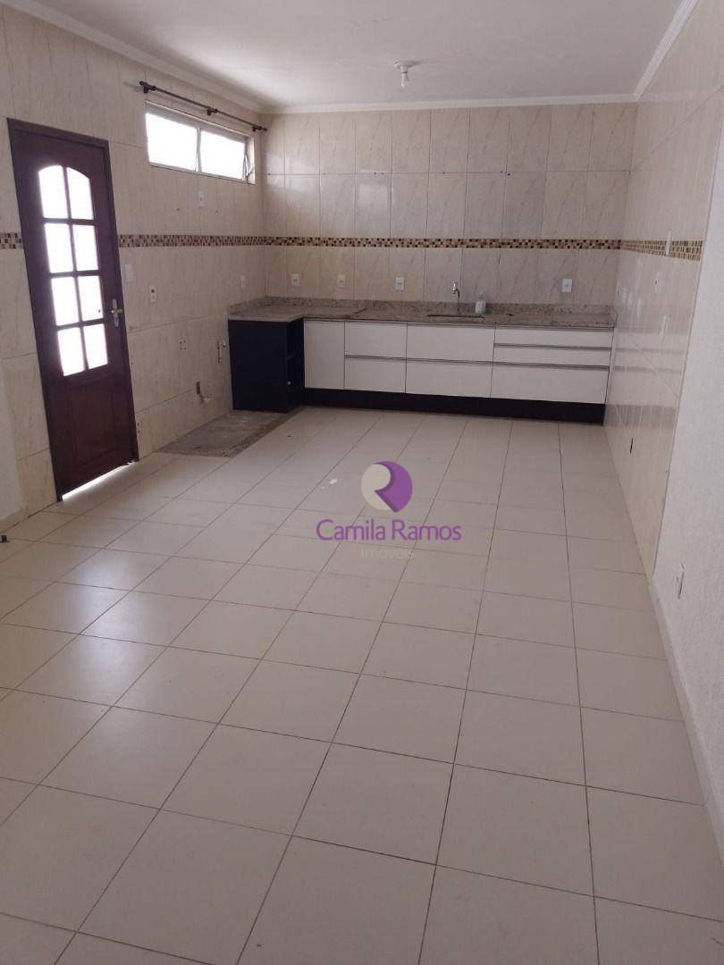 Casa à venda com 4 quartos, 350m² - Foto 16