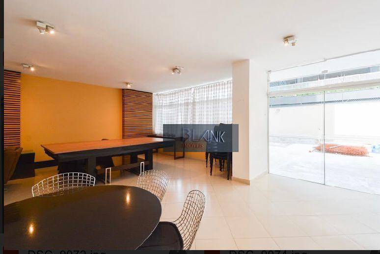 Apartamento à venda com 3 quartos, 174m² - Foto 11