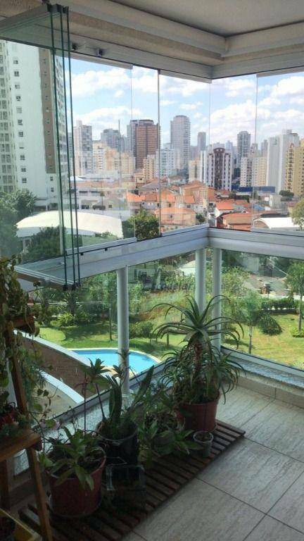 Apartamento para alugar com 3 quartos, 145m² - Foto 7