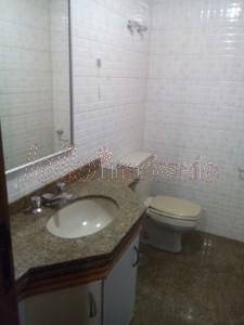 Apartamento para alugar com 3 quartos, 202m² - Foto 8