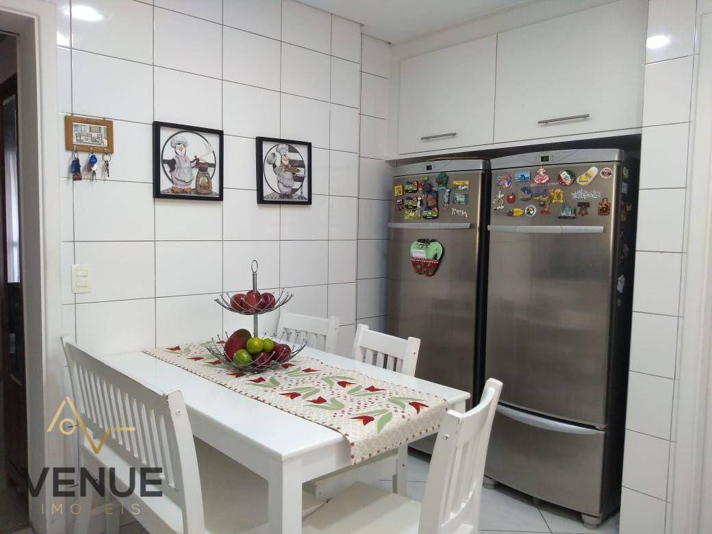 Apartamento à venda com 3 quartos, 151m² - Foto 17