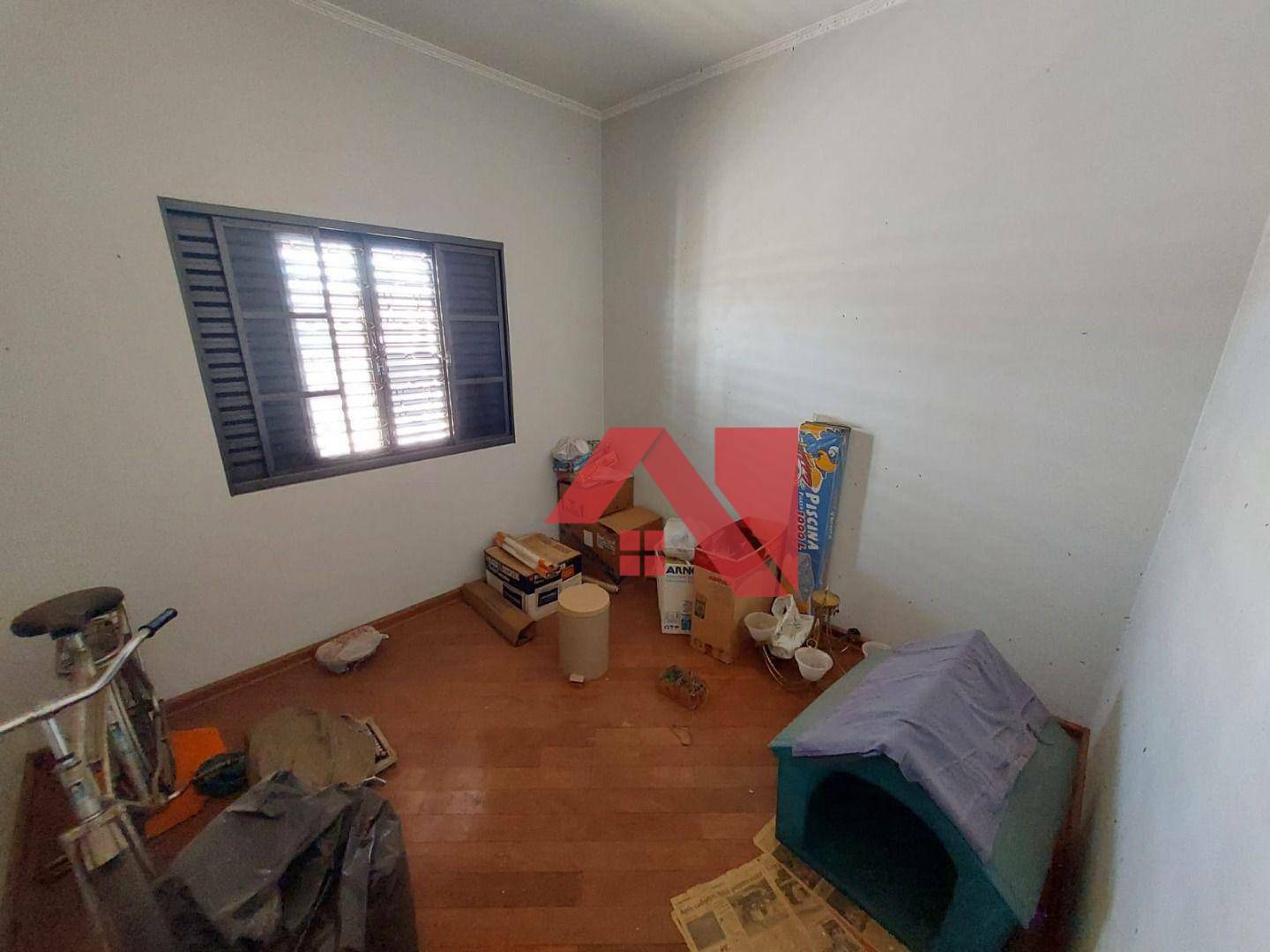 Casa à venda com 3 quartos, 200m² - Foto 14