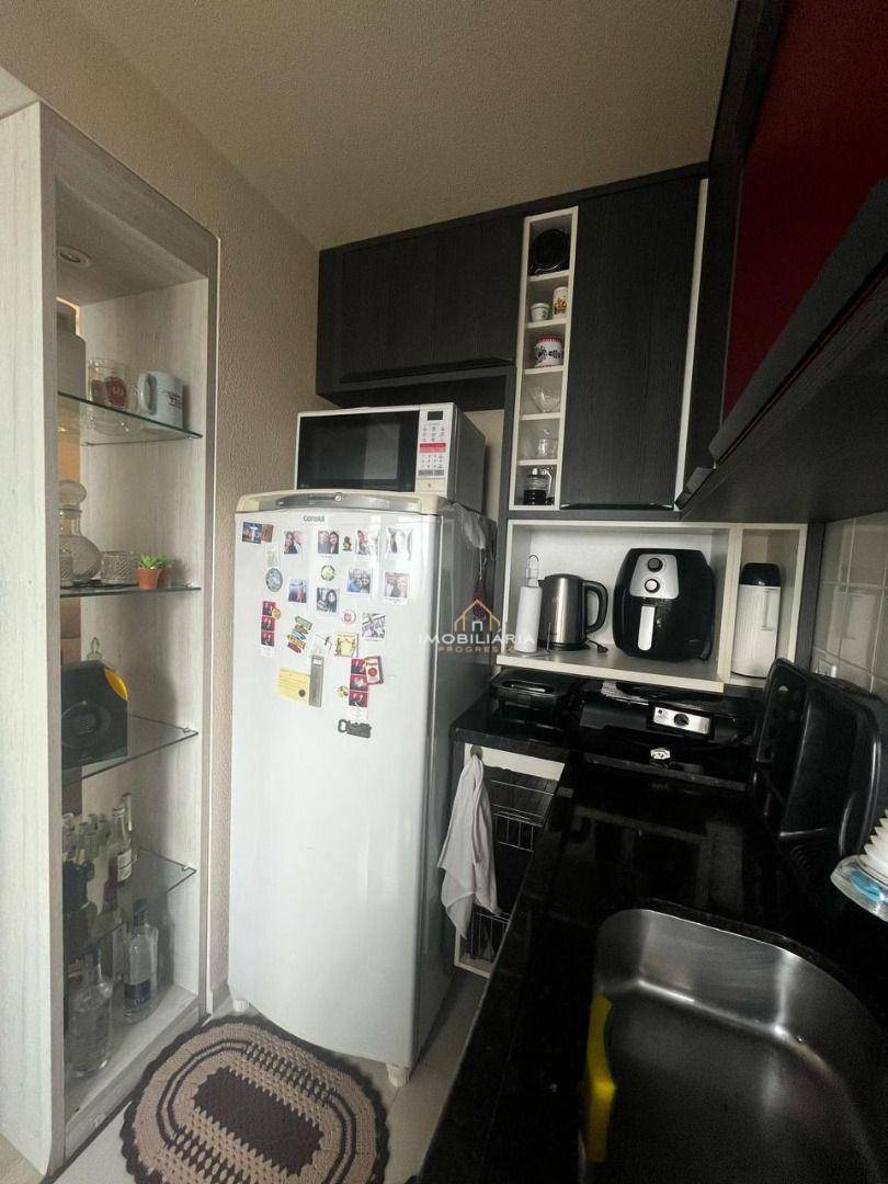 Apartamento à venda com 2 quartos, 43m² - Foto 10