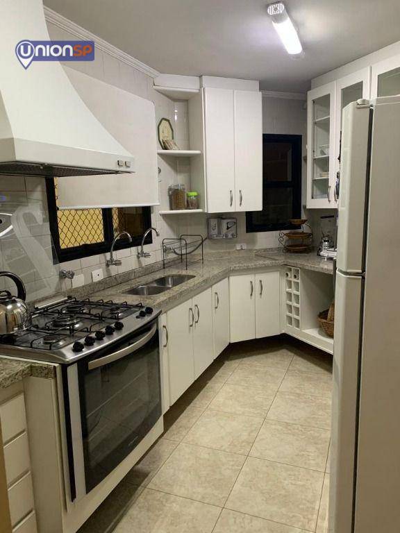 Apartamento à venda com 4 quartos, 213m² - Foto 20