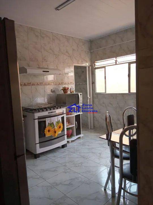 Sobrado à venda com 2 quartos, 180m² - Foto 6