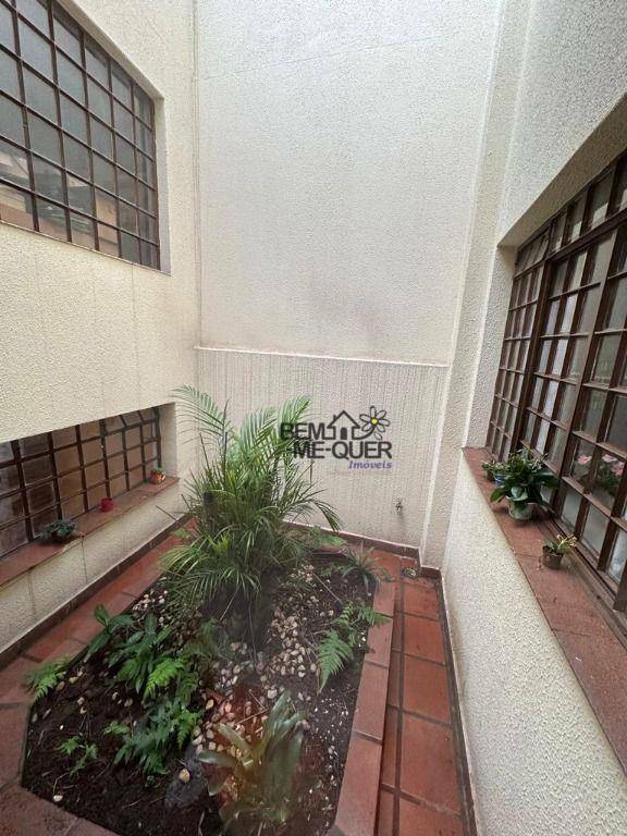 Sobrado à venda e aluguel com 4 quartos, 520m² - Foto 19