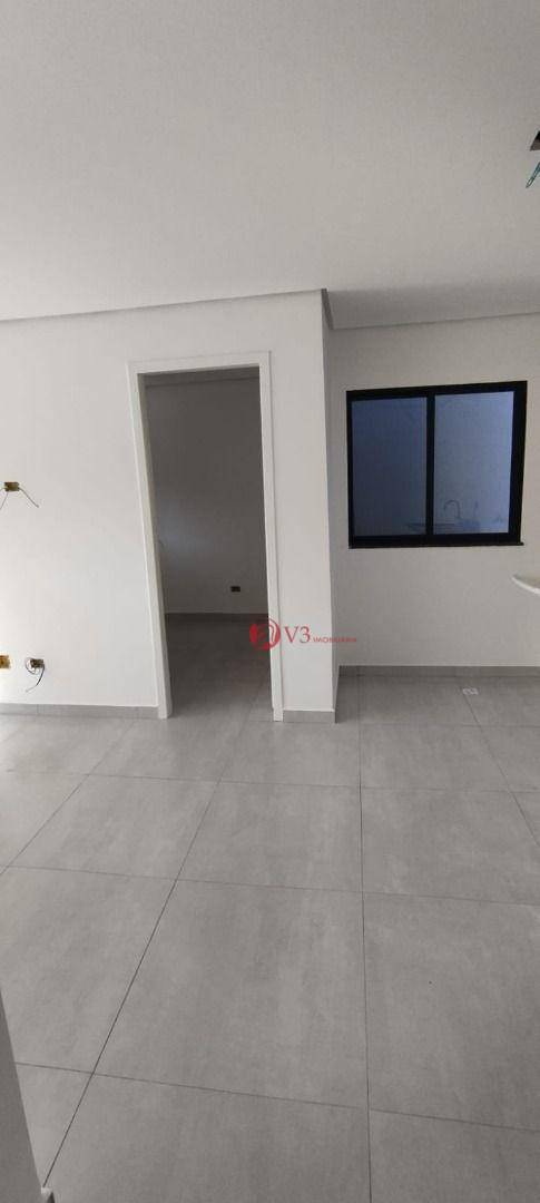 Apartamento à venda com 2 quartos, 34m² - Foto 2