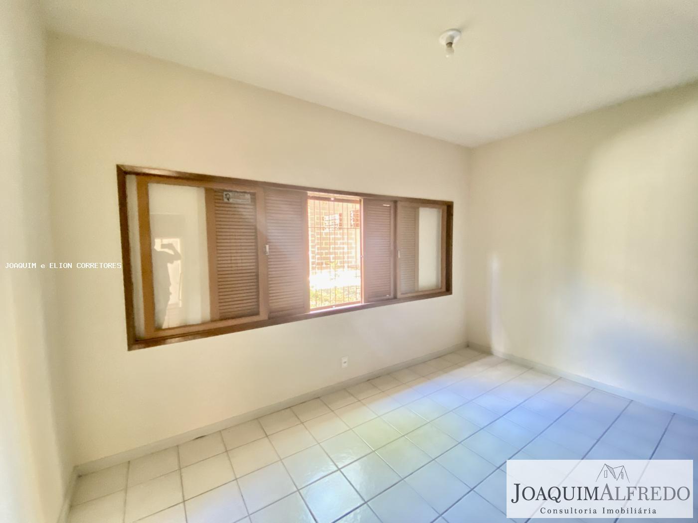 Casa à venda com 4 quartos, 185m² - Foto 15